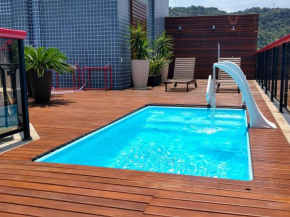 Cobertura Triplex na Enseada com Piscina Privativa